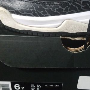 Jordan Air Deluxe BG